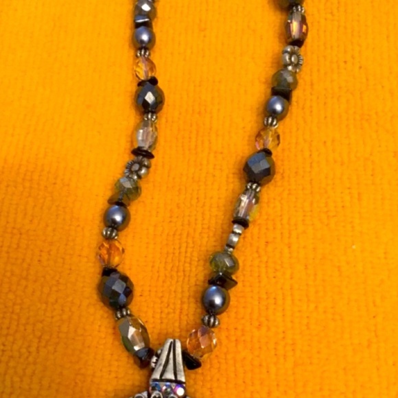 Chico’s Multi Color Glass & Pewter Beaded Necklace up to 19” With Pendant NWT - Picture 4 of 8